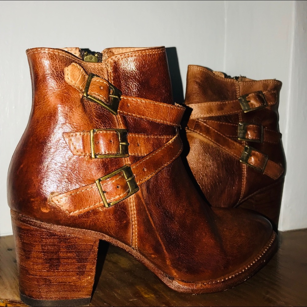 FLASH SALE! New Bed Stu Genuine Leather Boots